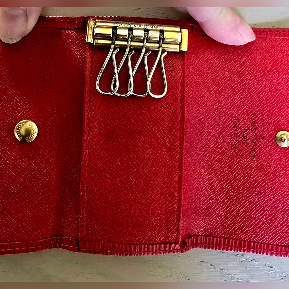 Louis Vuitton Vintage Red Epi 4 Key Holder - Picture 9 of 15